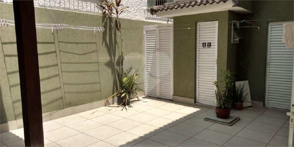 Casa à venda com 4 quartos, 260m² - Foto 16