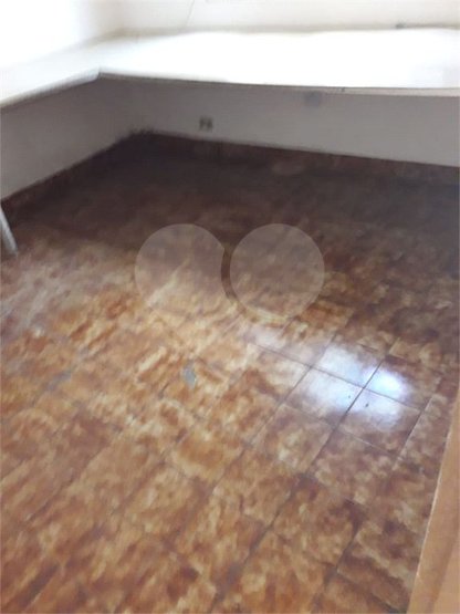 Casa à venda com 3 quartos, 90m² - Foto 26