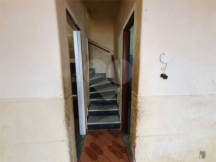 Casa à venda com 2 quartos, 110m² - Foto 6