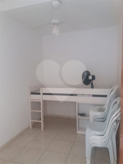 Casa de Condomínio à venda com 4 quartos, 155m² - Foto 21