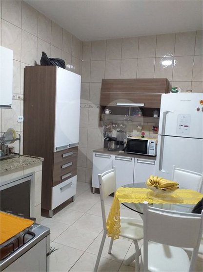 Casa à venda com 4 quartos, 144m² - Foto 13